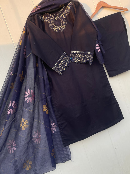 SEHRISH LAWN COLLECTION