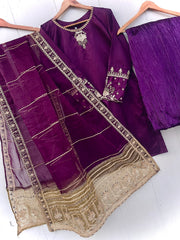 MINHA FESTIVE COLLECTION