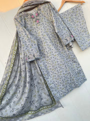 PREMIUM LAWN COLLECTION