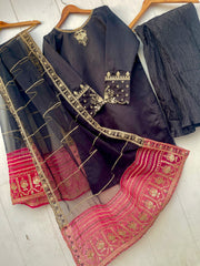 MINHA FESTIVE WEAR COLLECTION