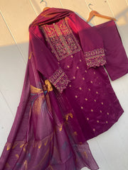 FARASHA LAWN 3PC COLLECTION