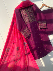 FARASHA LAWN 3PC COLLECTION