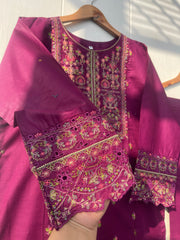 FARASHA 2PC LAWN COLLECTION