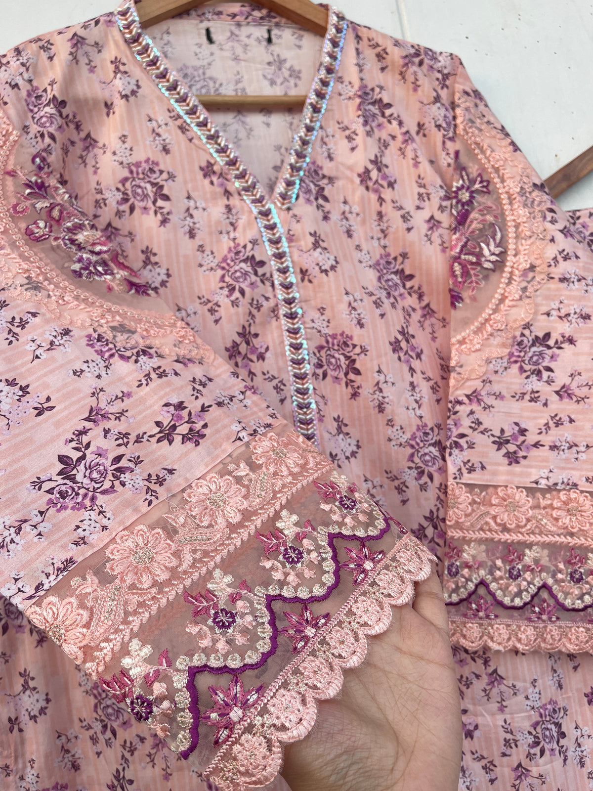 PALWASHA 3PC LAWN COLLECTION