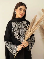 ROSHI TRADITIONAL DRESS